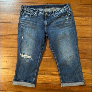 Silver Jeans Co. “Elyse” Capri